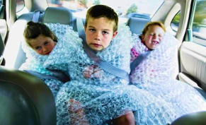 La Paradoja de la sobreprotección: Al protegerte, te vuelvo indefenso.